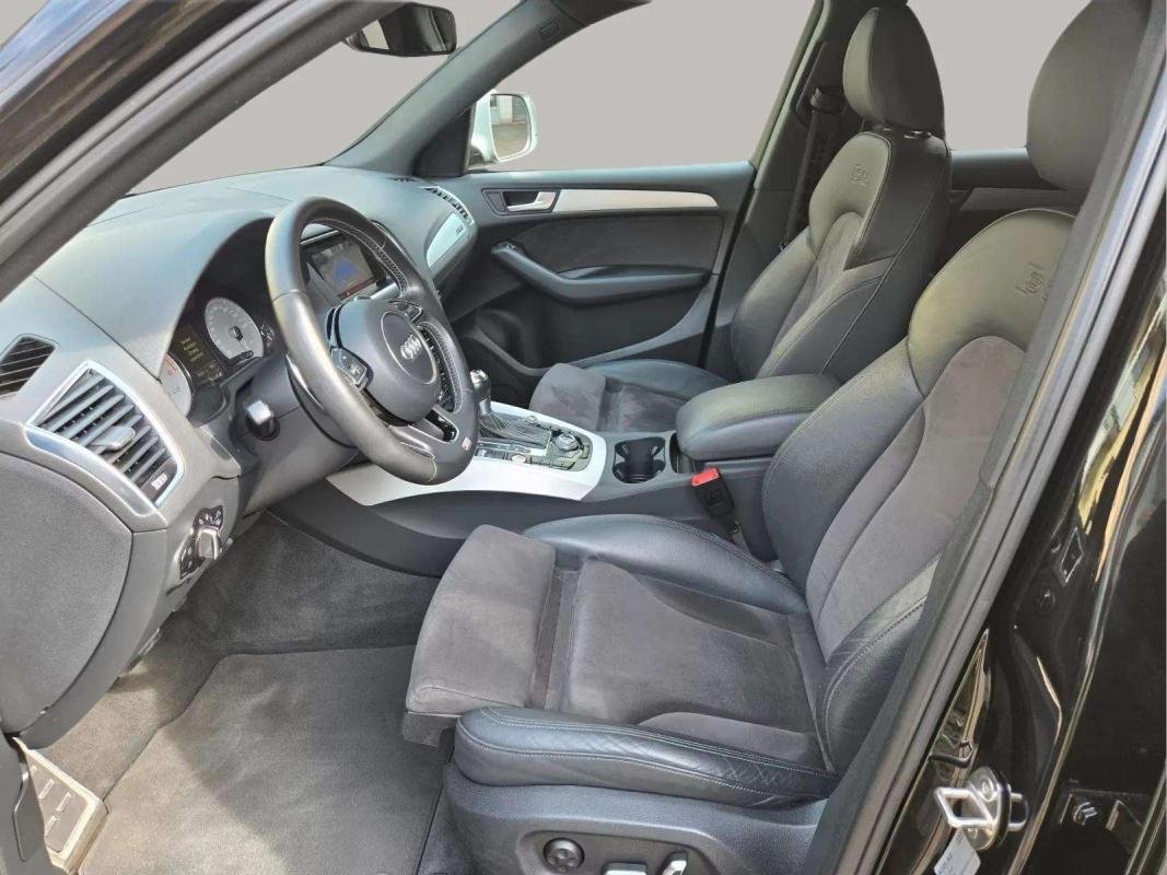 Audi SQ5 - Photo 13