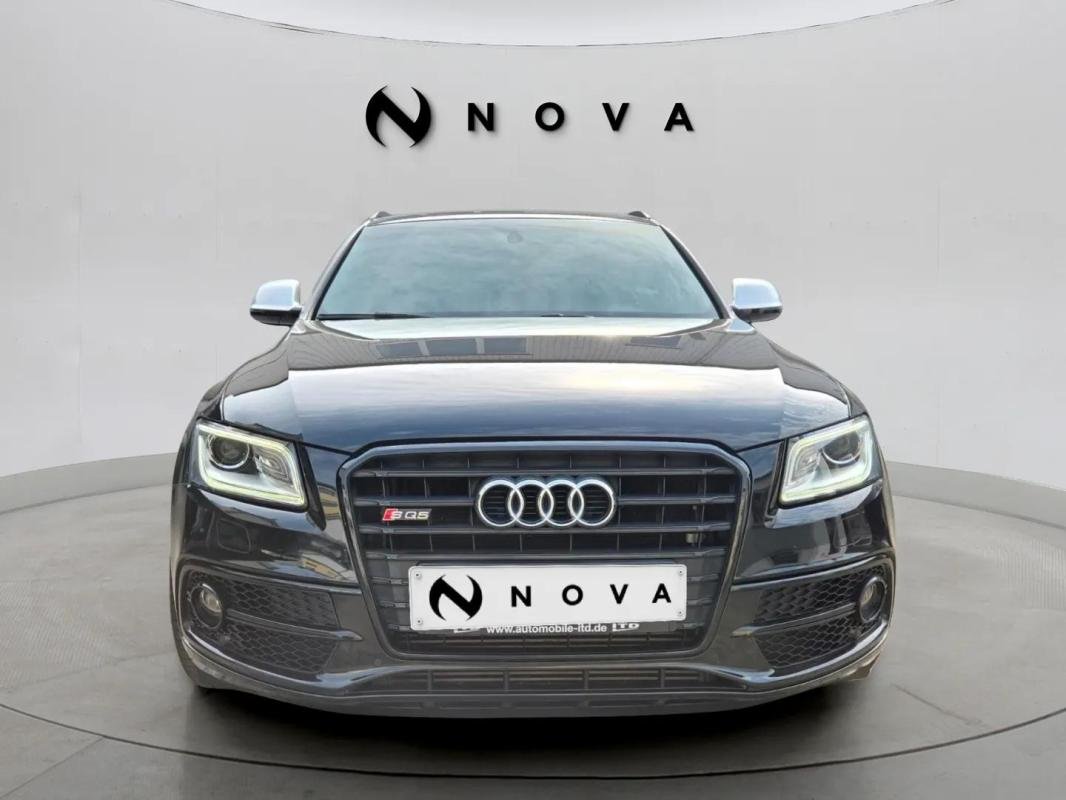 Audi SQ5 - Photo 8