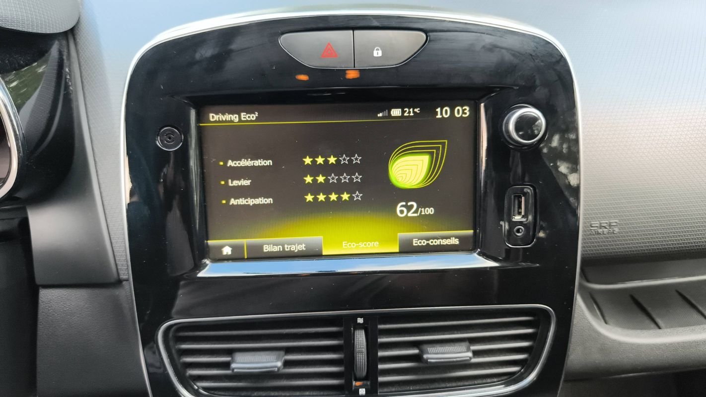 Renault Clio - Photo 27
