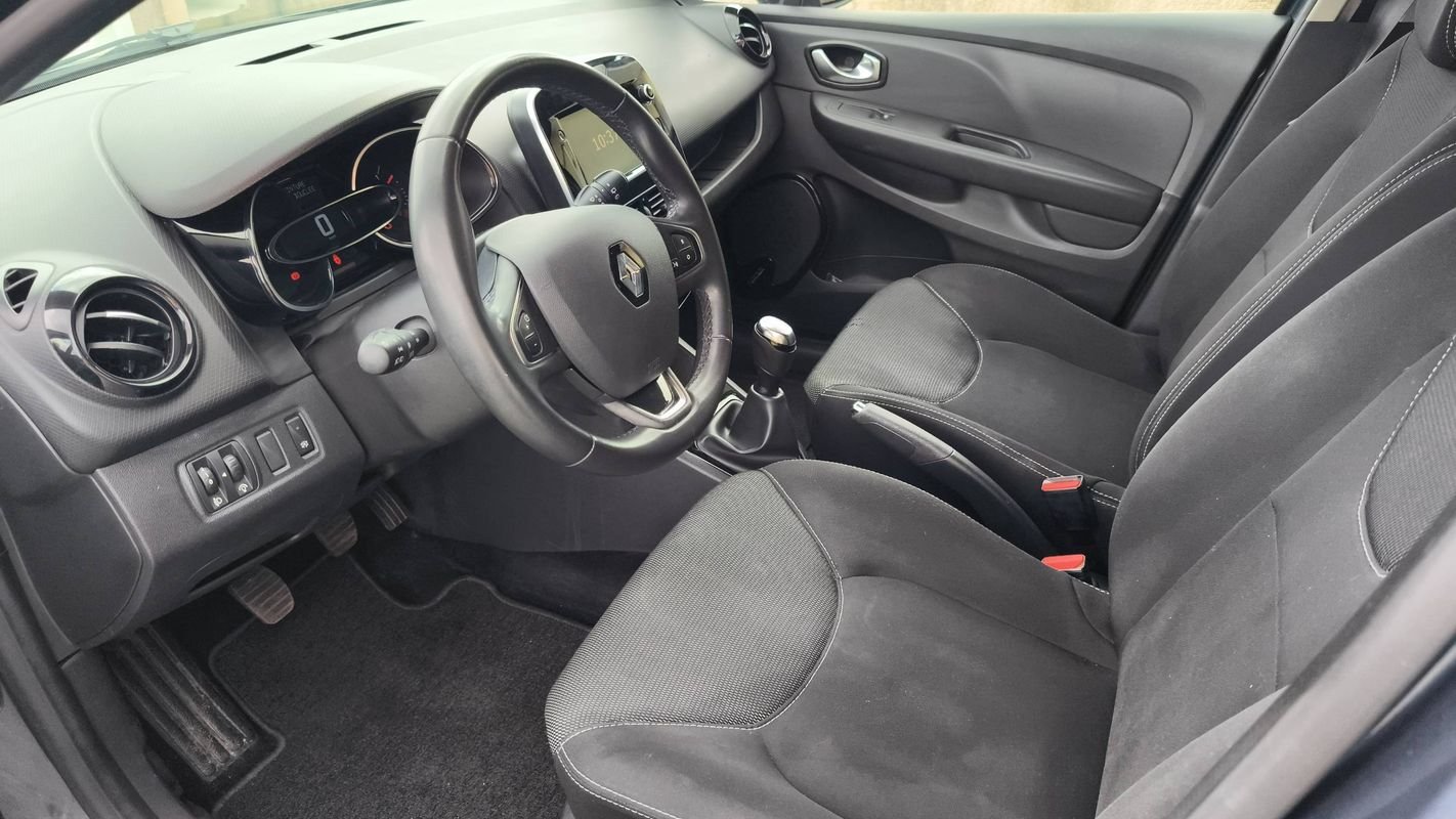 Renault Clio - Photo 8