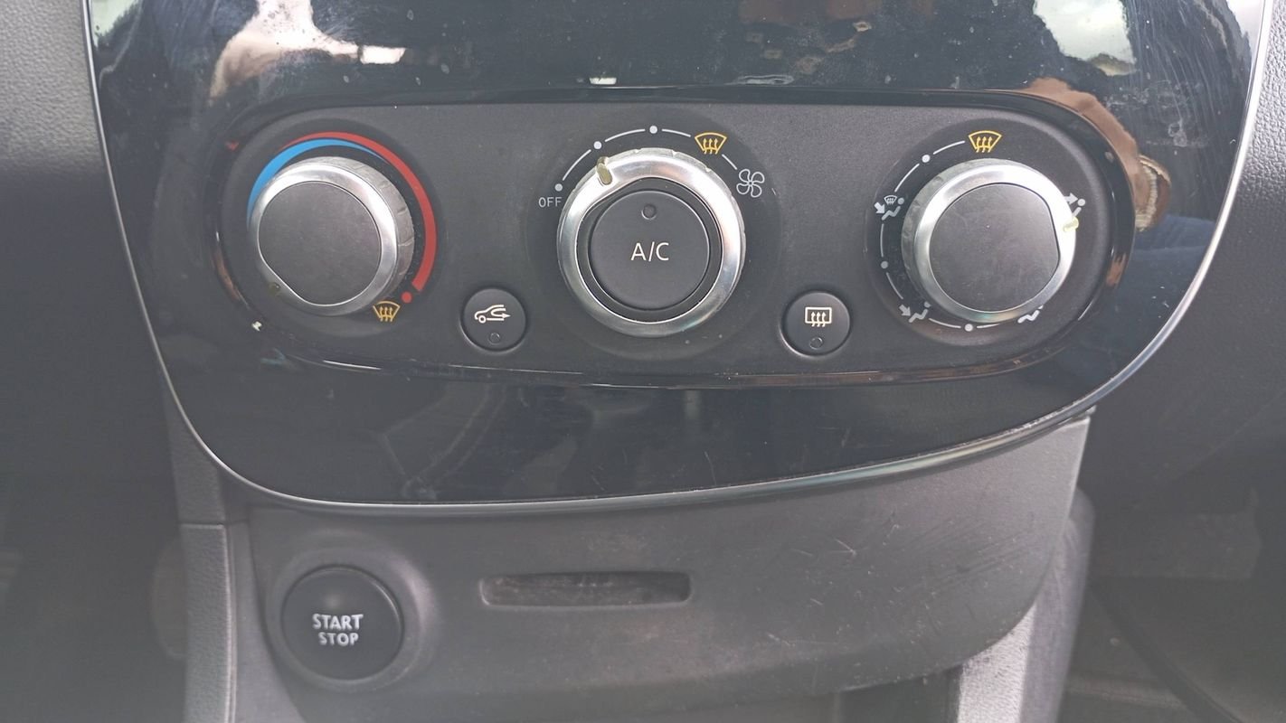 Renault Clio - Photo 13