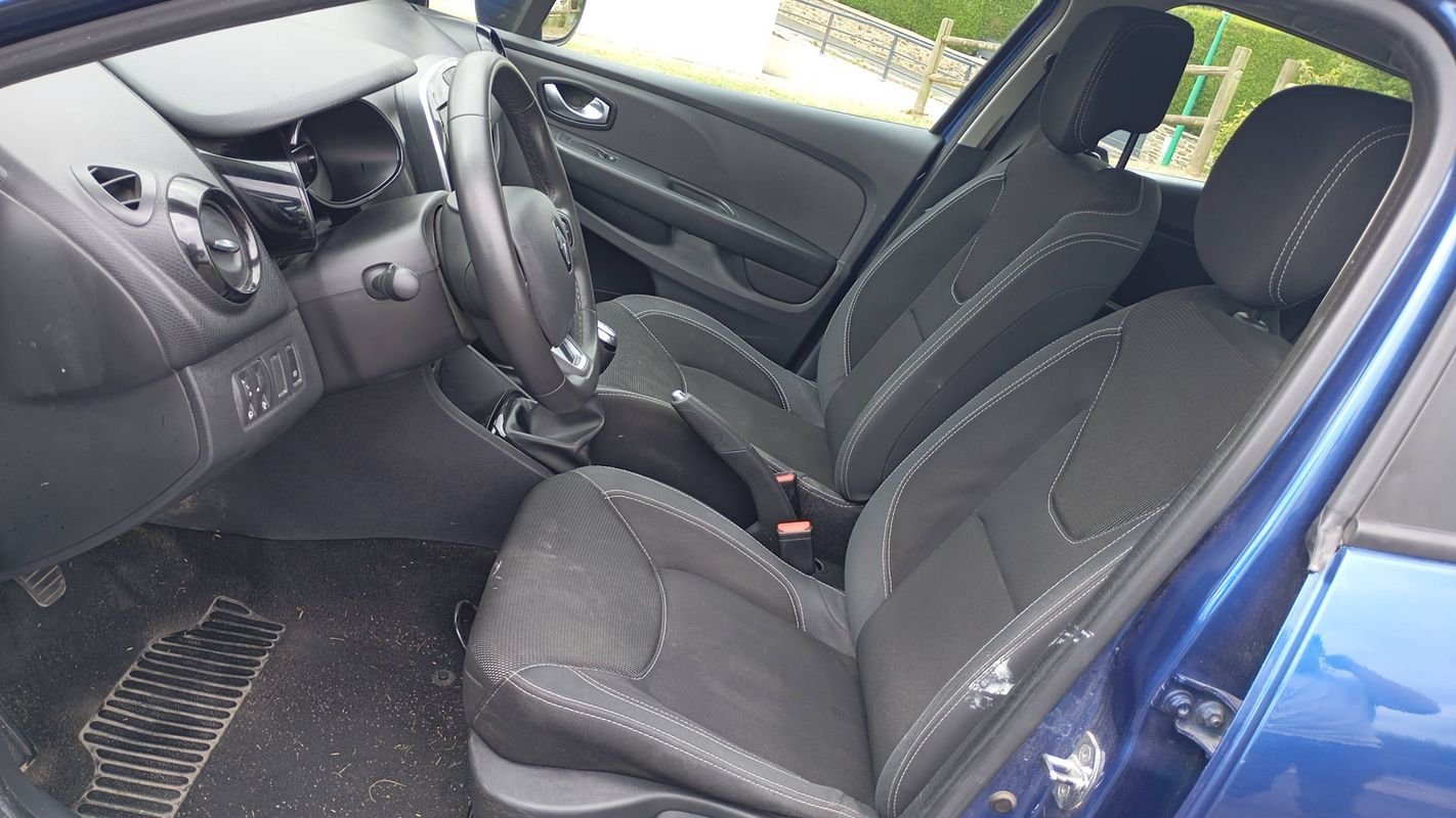 Renault Clio - Photo 27
