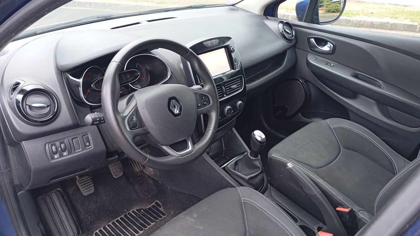 Renault Clio - Photo 8