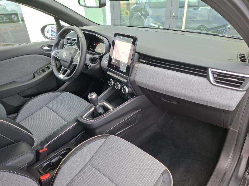 Renault Clio - Photo 16