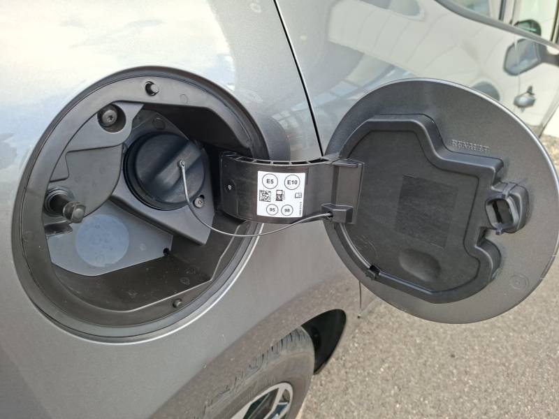 Renault Clio - Photo 22