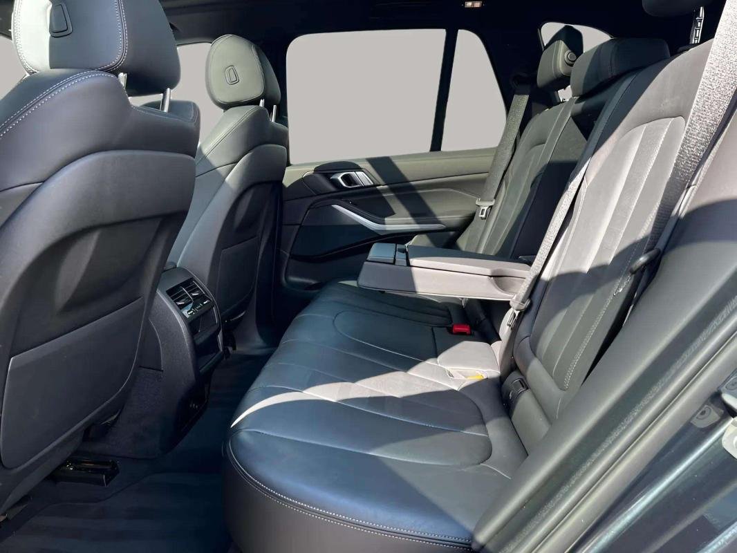 BMW X5 - Photo 12