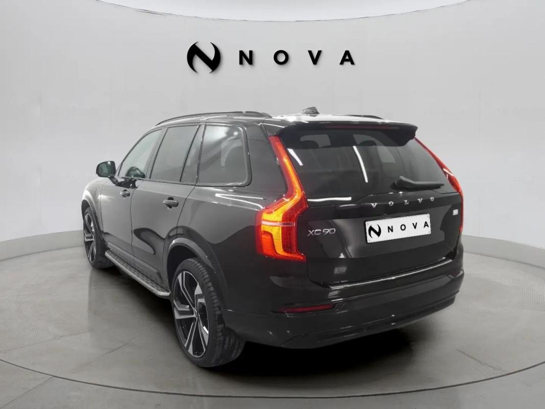 Volvo XC90 - Photo 3
