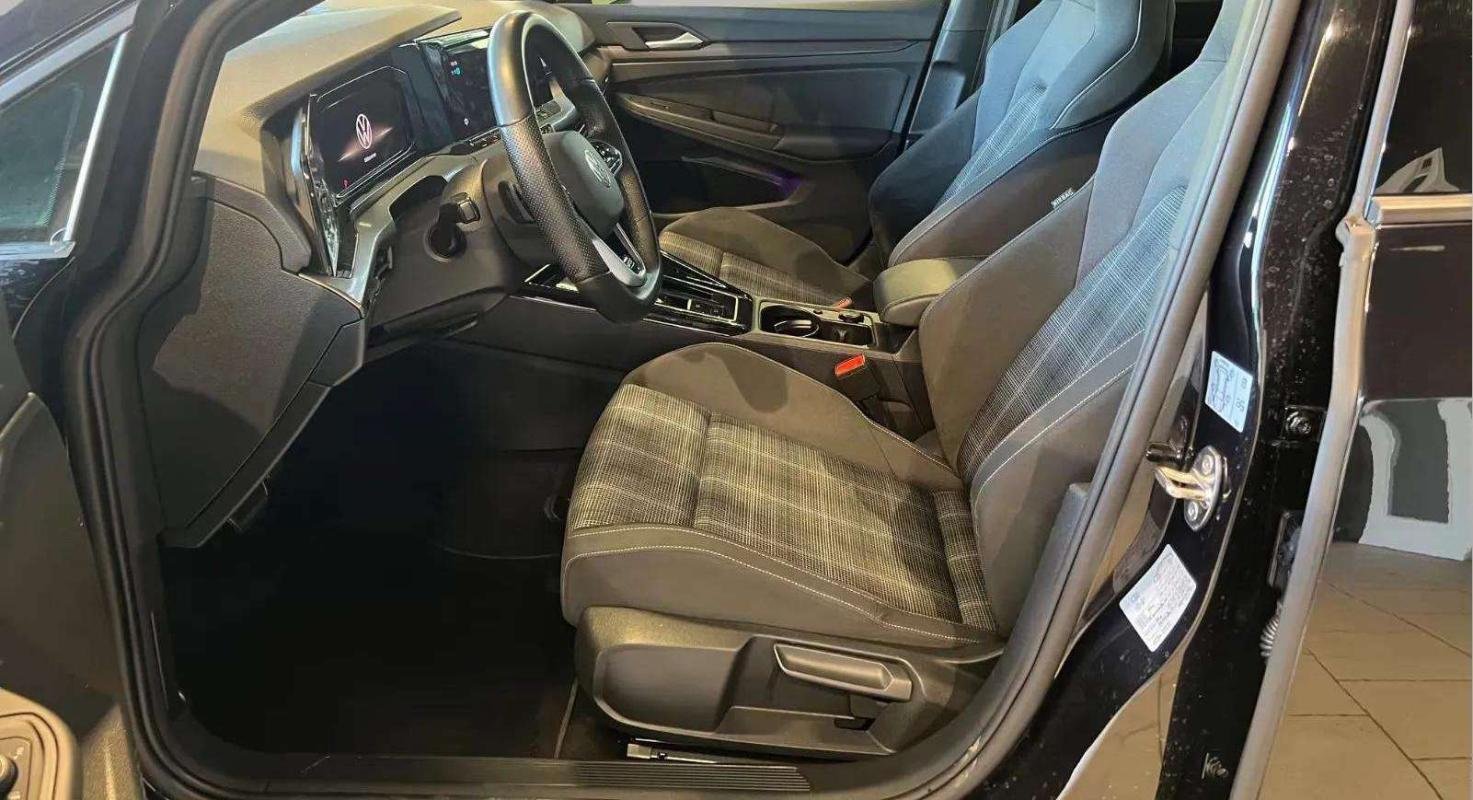 Volkswagen Golf - Photo 16