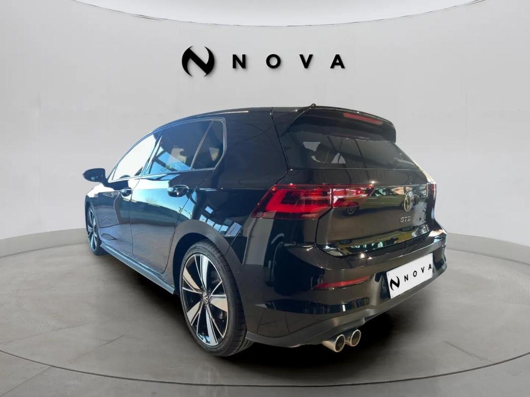 Volkswagen Golf - Photo 4