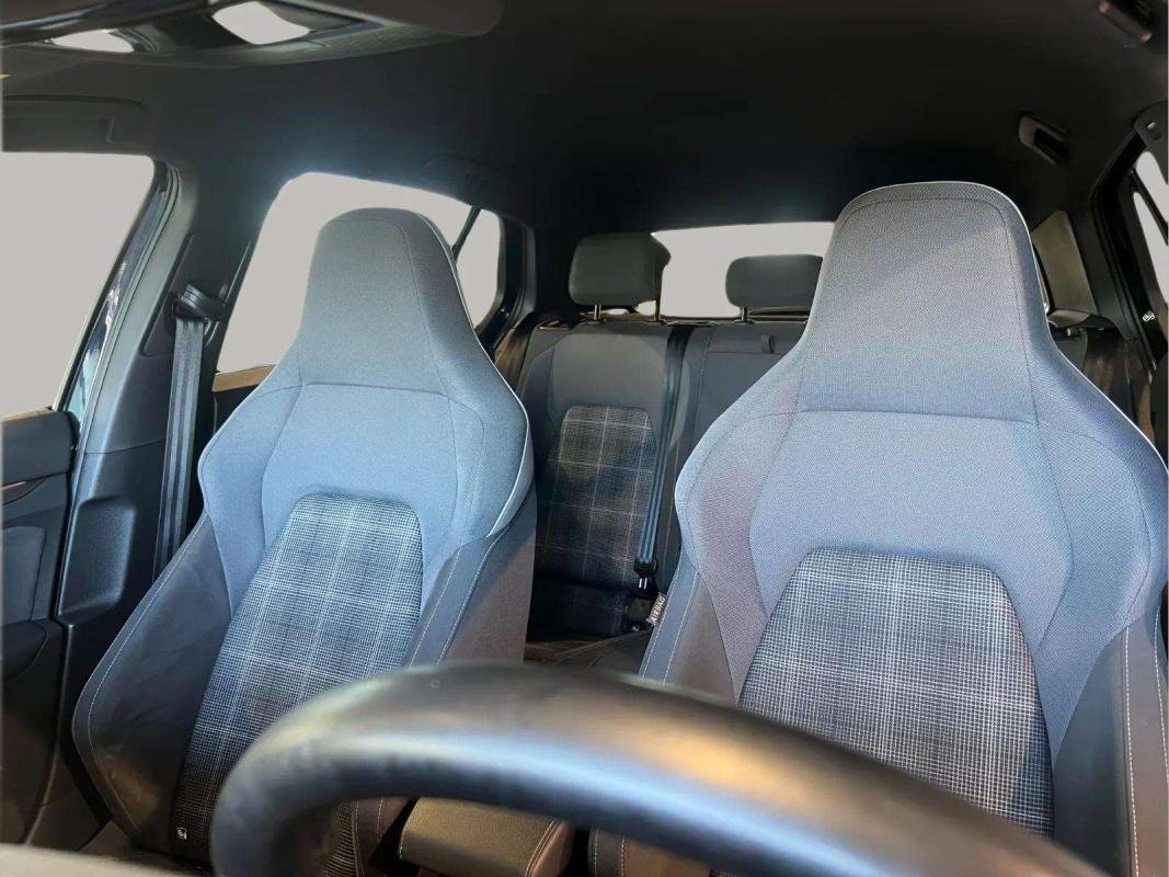 Volkswagen Golf - Photo 10