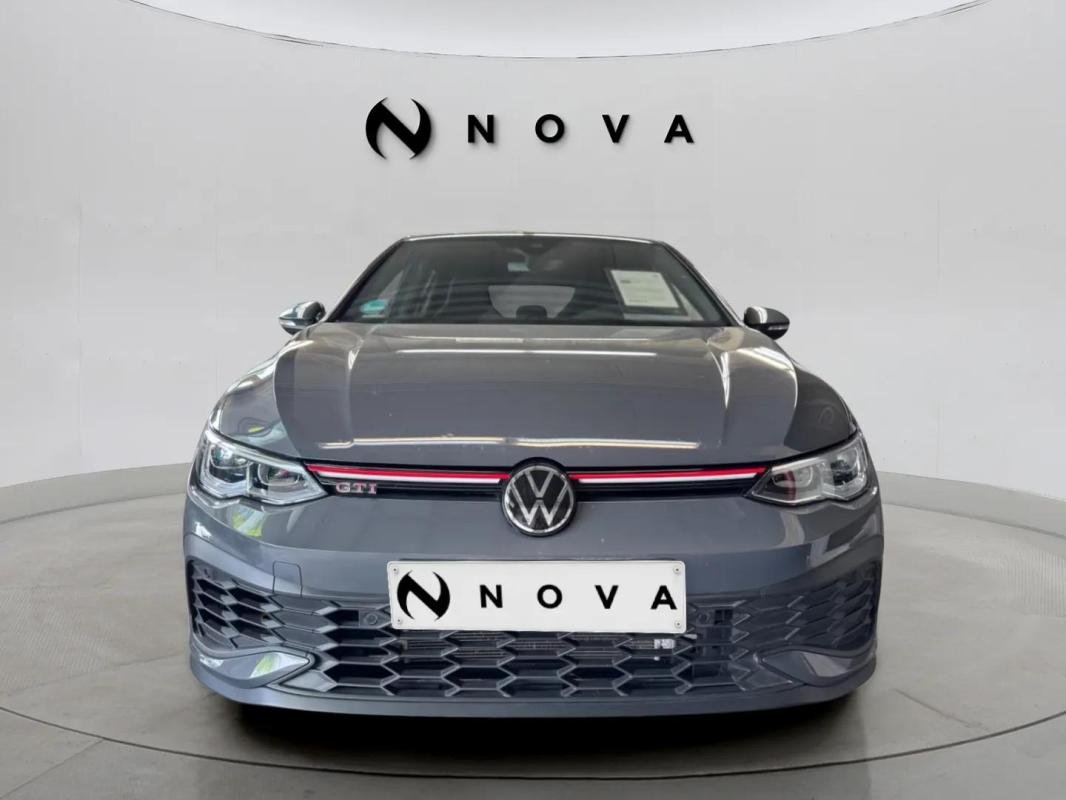 Volkswagen Golf - Photo 2