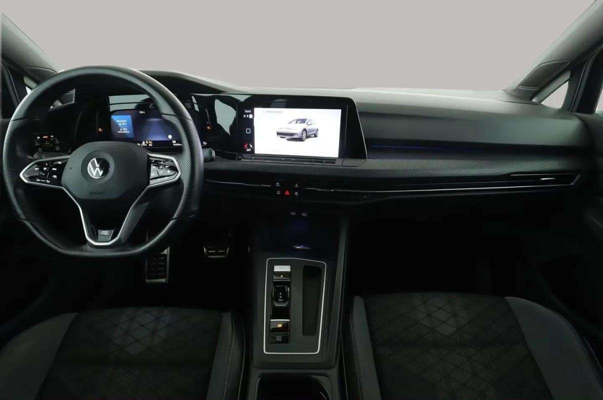 Volkswagen Golf - Photo 12