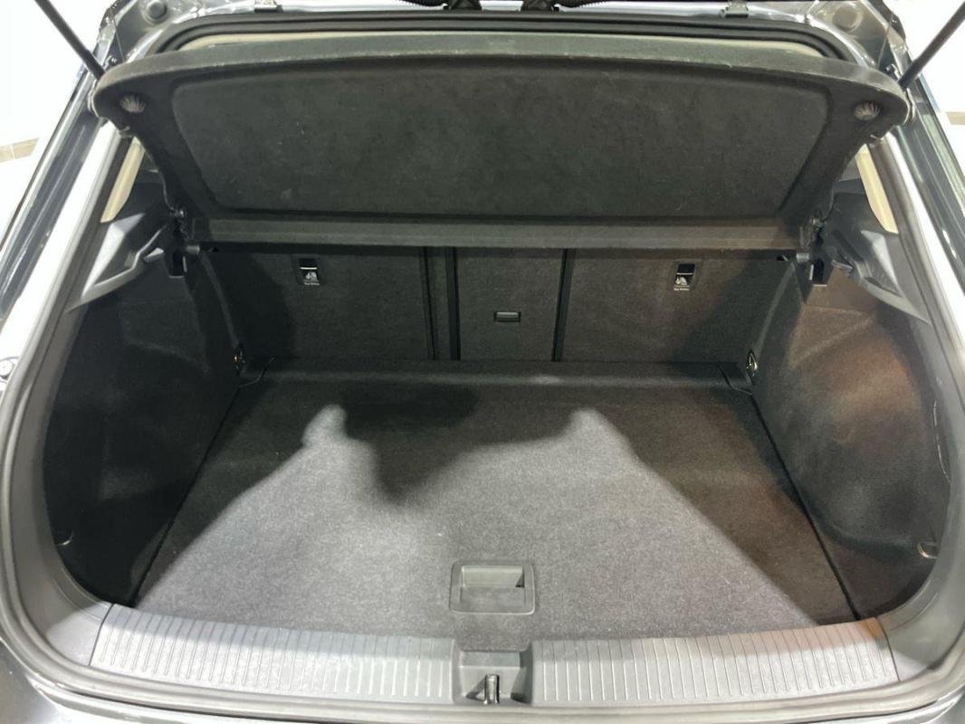 Volkswagen T-Roc - Photo 31