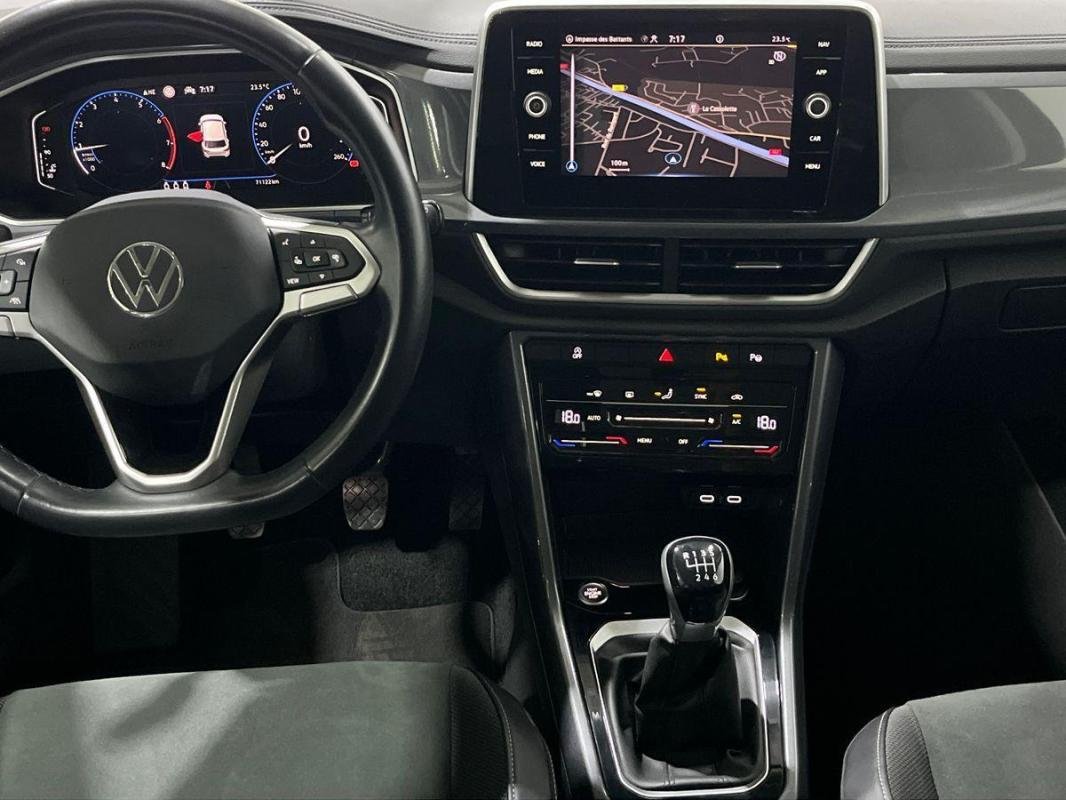 Volkswagen T-Roc - Photo 10