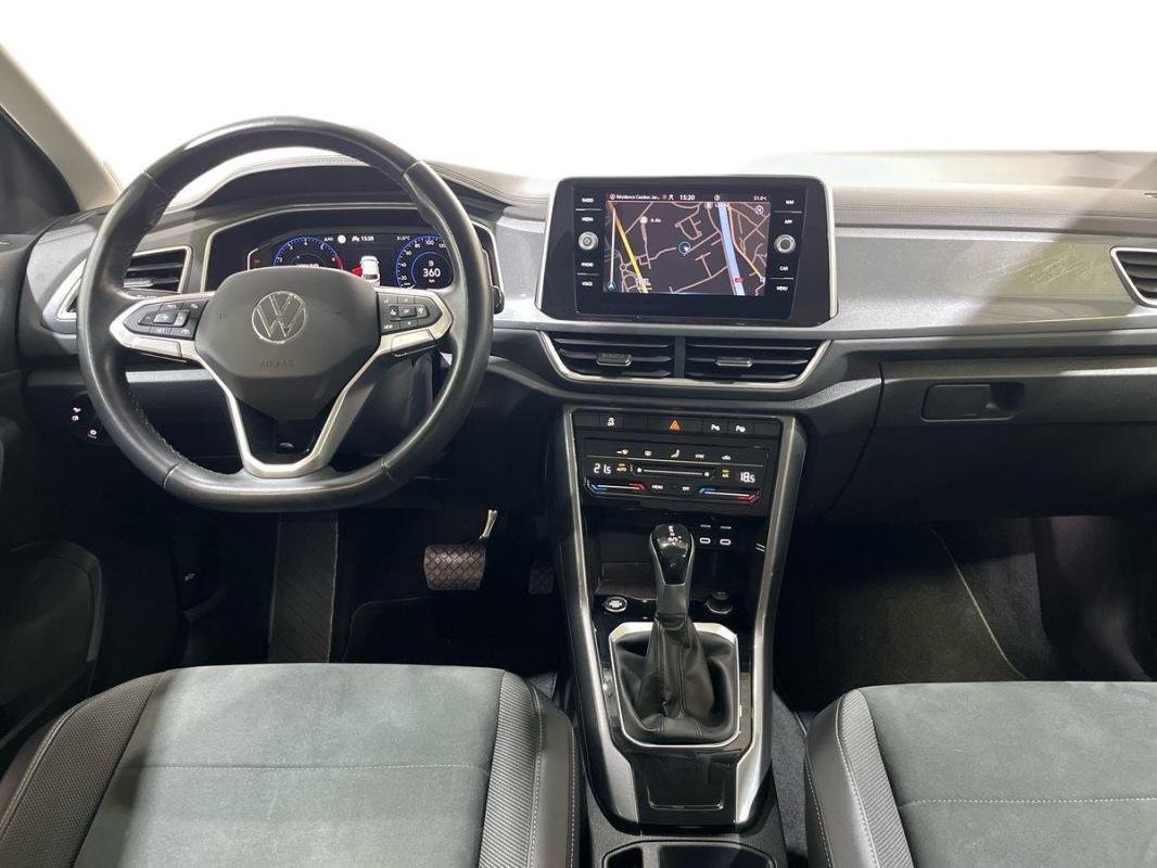 Volkswagen T-Roc - Photo 8