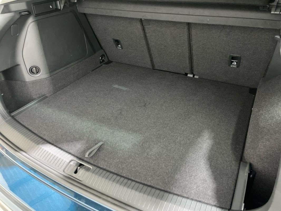 Volkswagen Tiguan - Photo 32