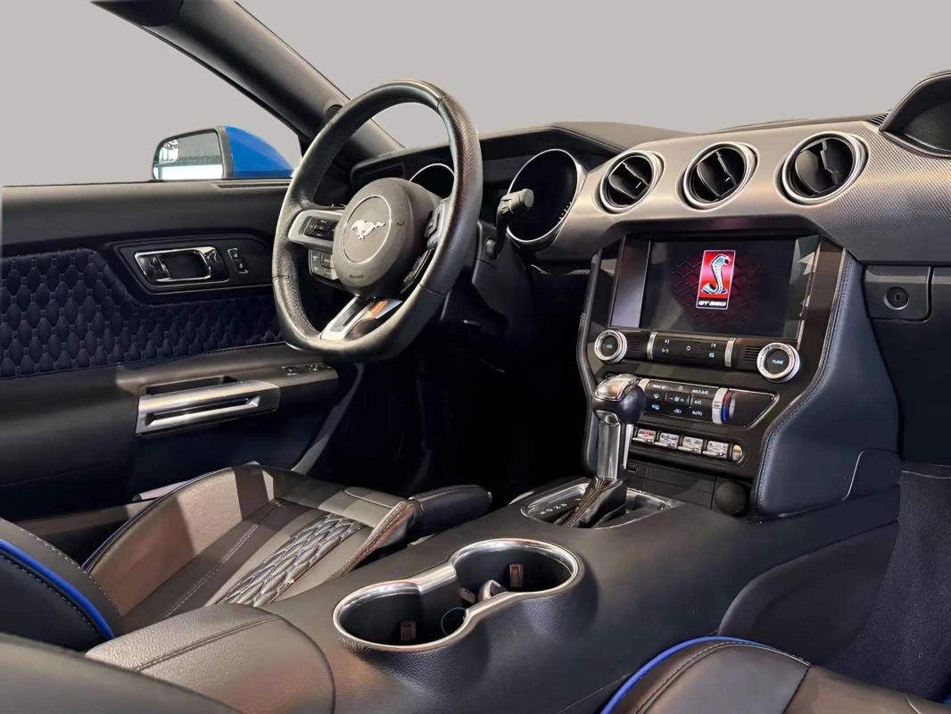 Ford Mustang - Photo 14