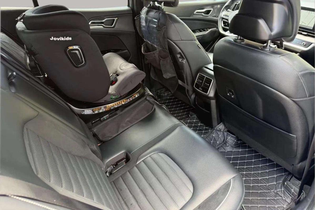 Kia Sportage - Photo 11