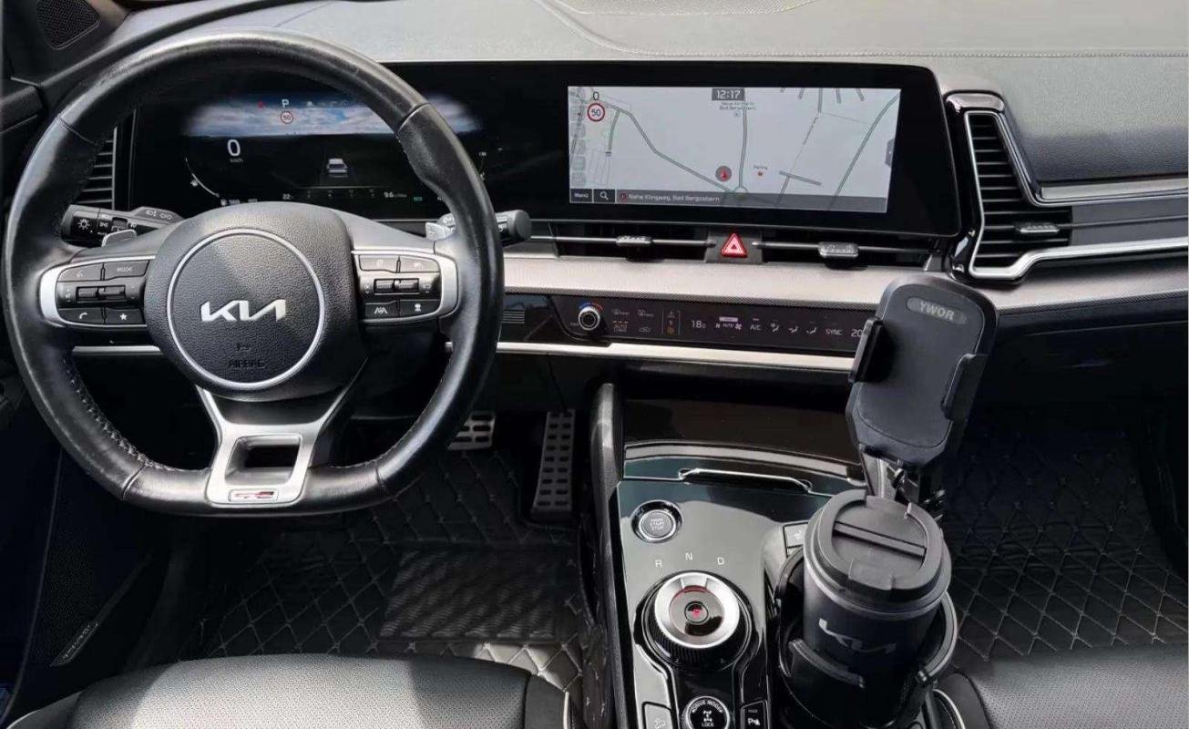 Kia Sportage - Photo 10