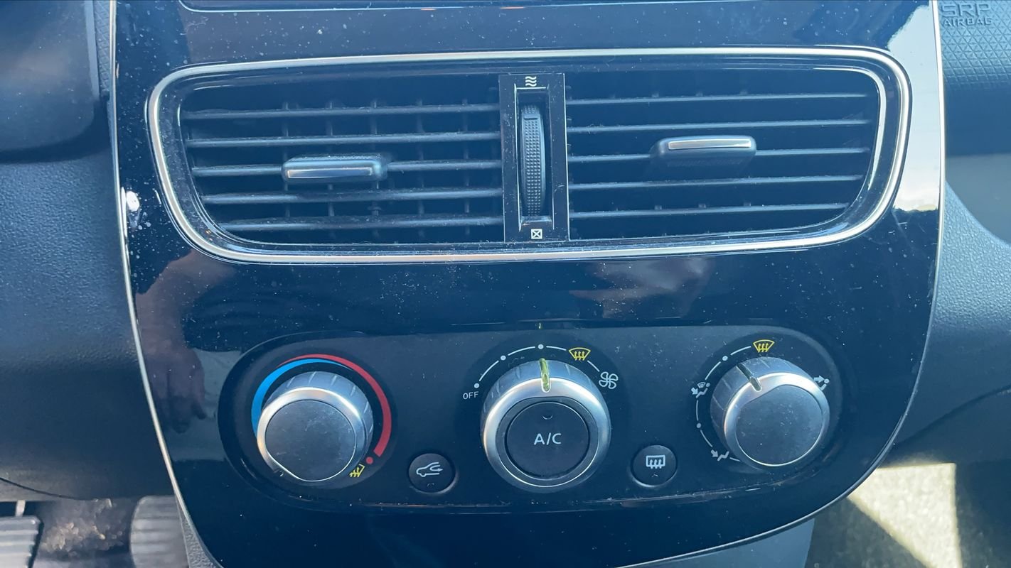 Renault Clio - Photo 13