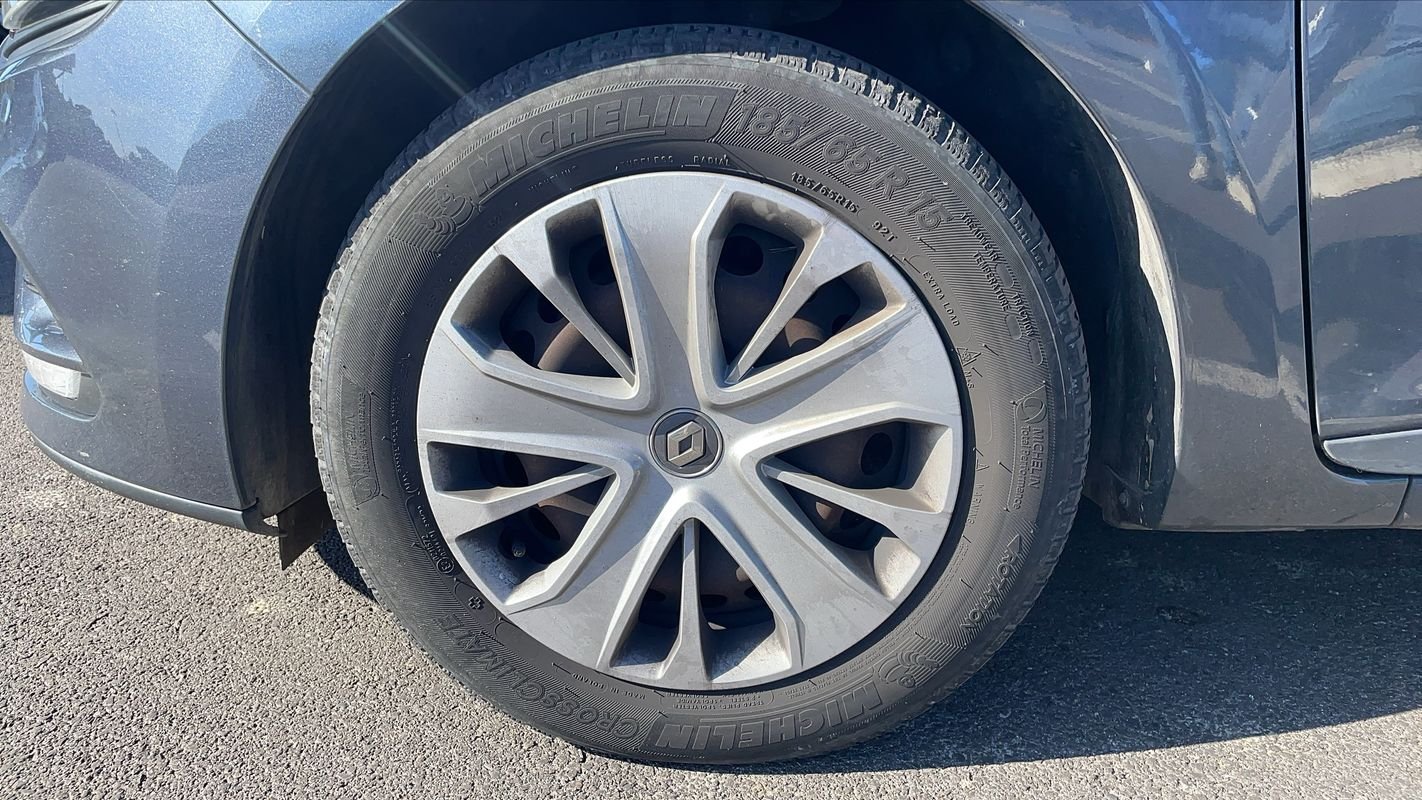 Renault Clio - Photo 18