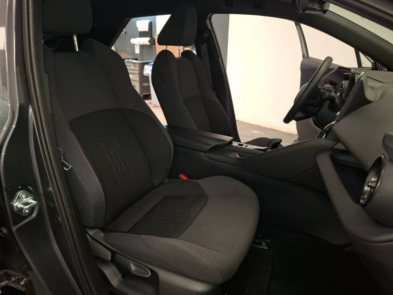 Toyota C-HR - Photo 12
