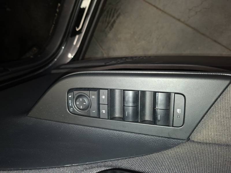 Toyota C-HR - Photo 15