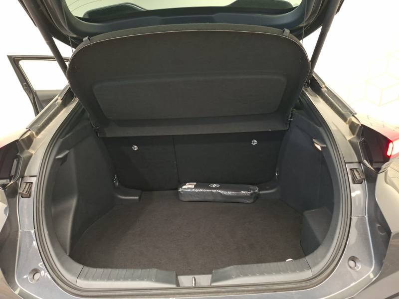 Toyota C-HR - Photo 22