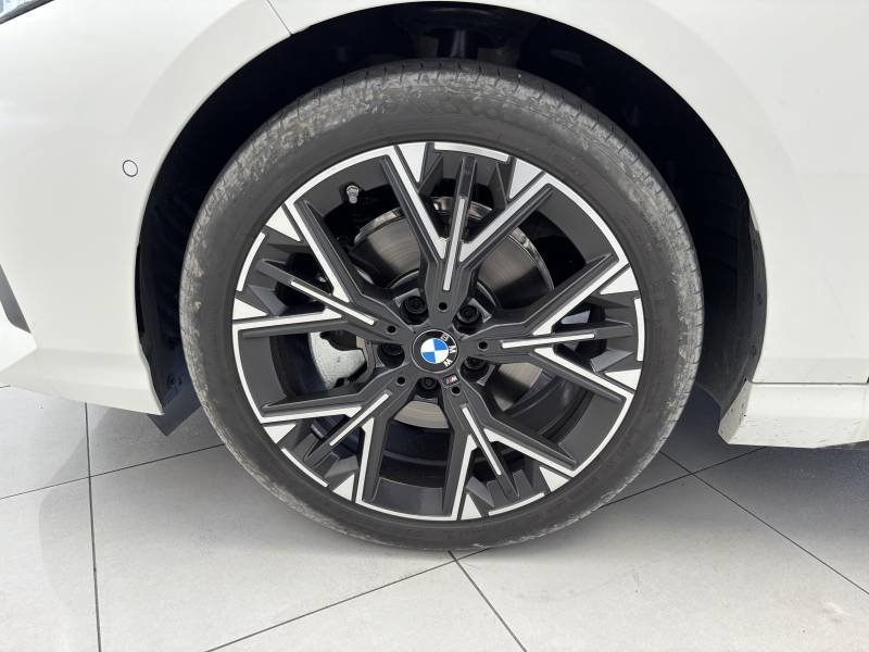 BMW Série 1 - Photo 13