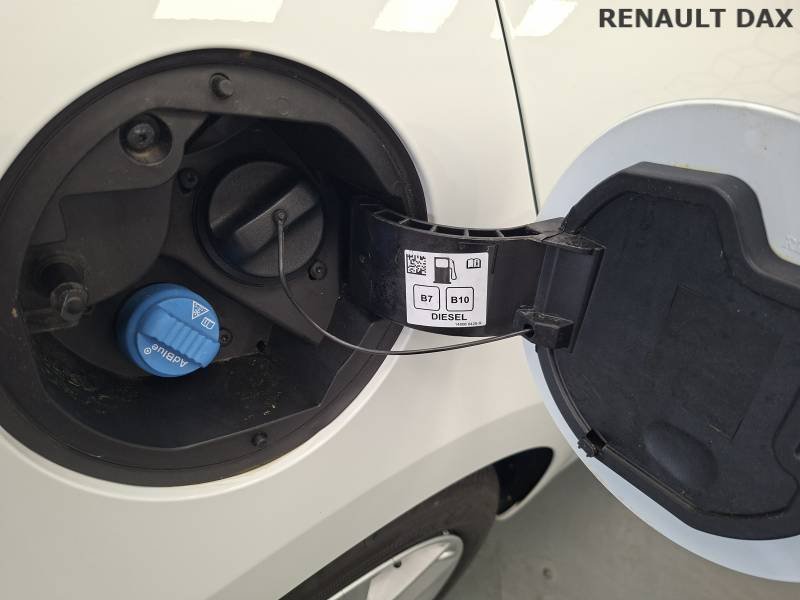Renault Clio - Photo 21