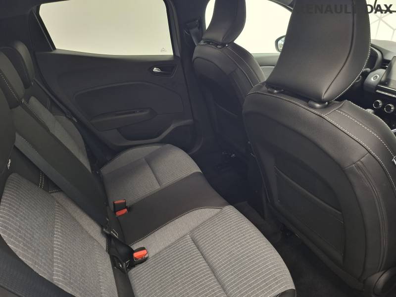 Renault Clio - Photo 26