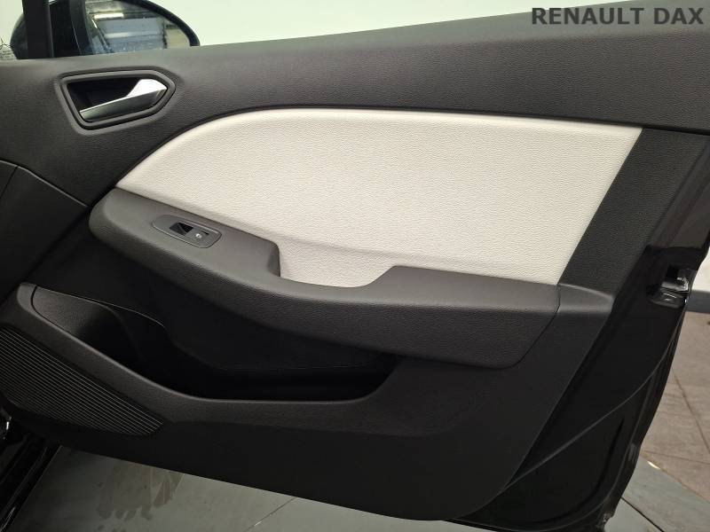 Renault Clio - Photo 20