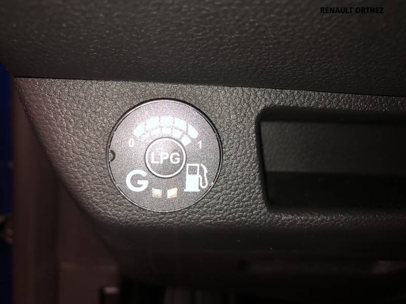 Renault Clio - Photo 33