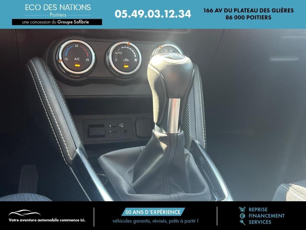 Mazda 2 - Photo 16