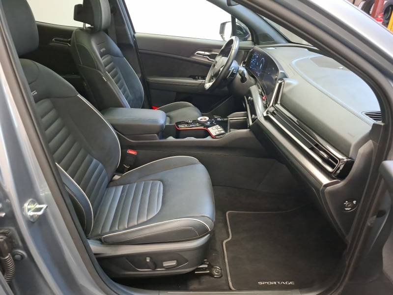 Kia Sportage - Photo 15