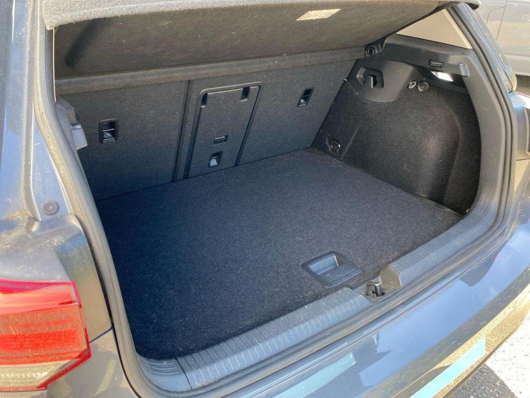 Volkswagen Golf - Photo 32