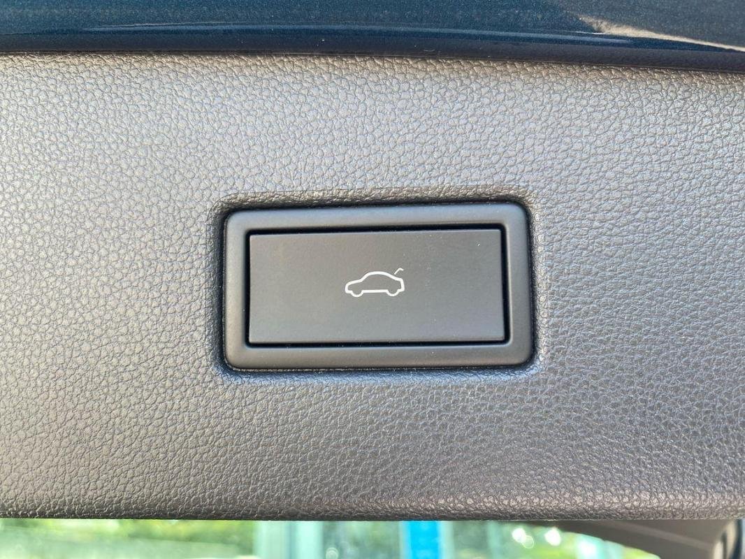 Volkswagen Tiguan - Photo 33