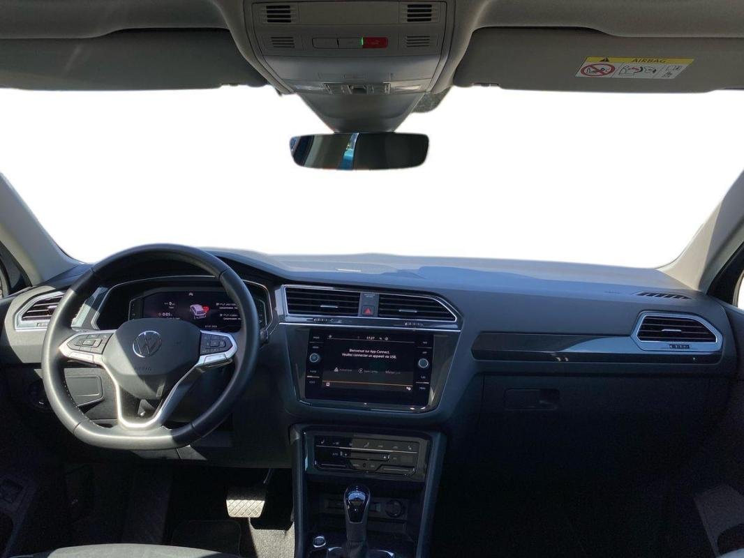 Volkswagen Tiguan - Photo 8