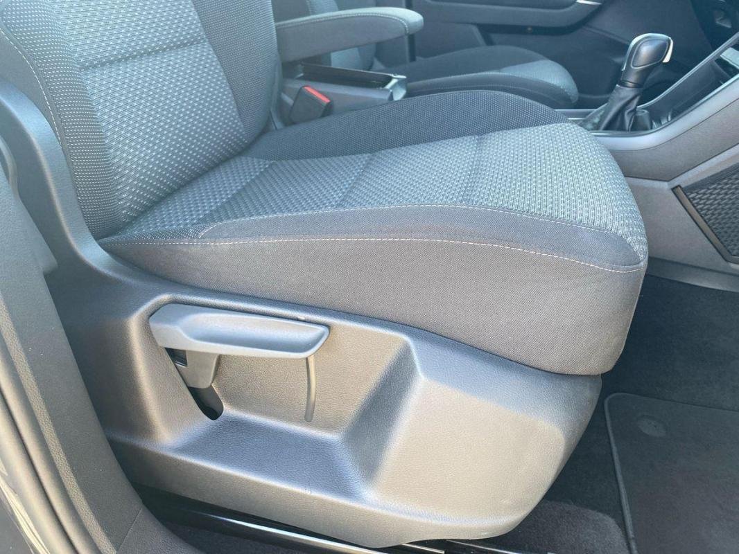 Volkswagen Touran - Photo 14