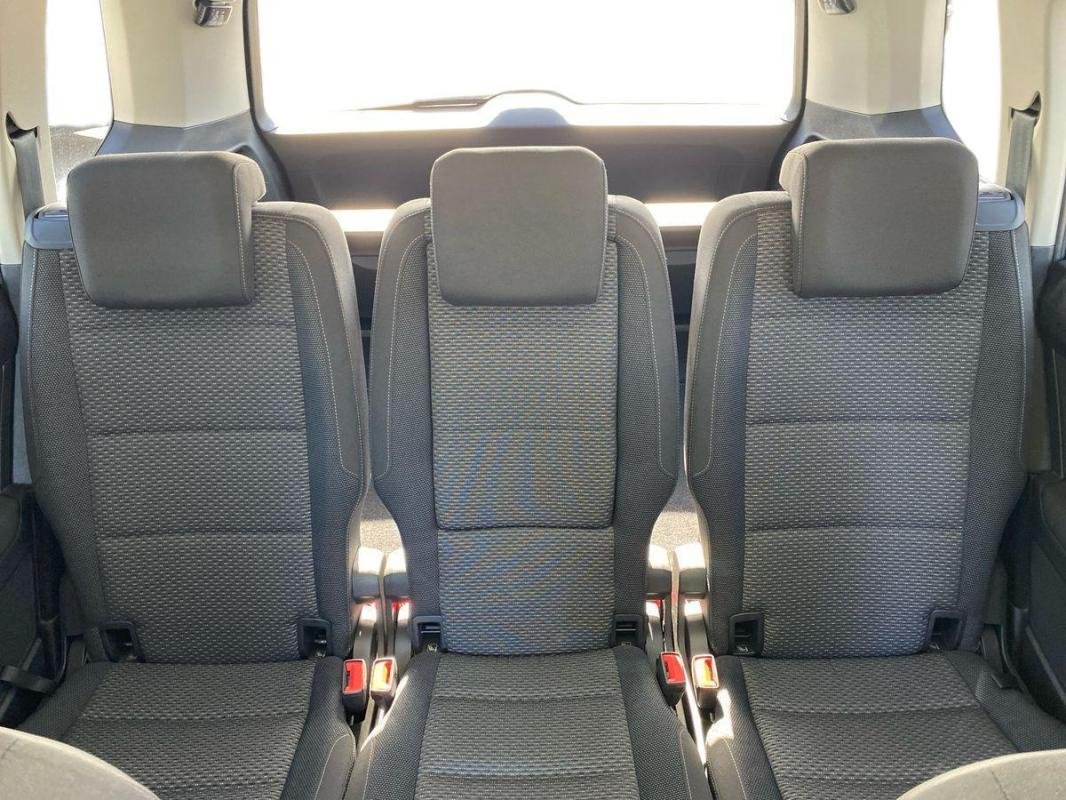 Volkswagen Touran - Photo 22