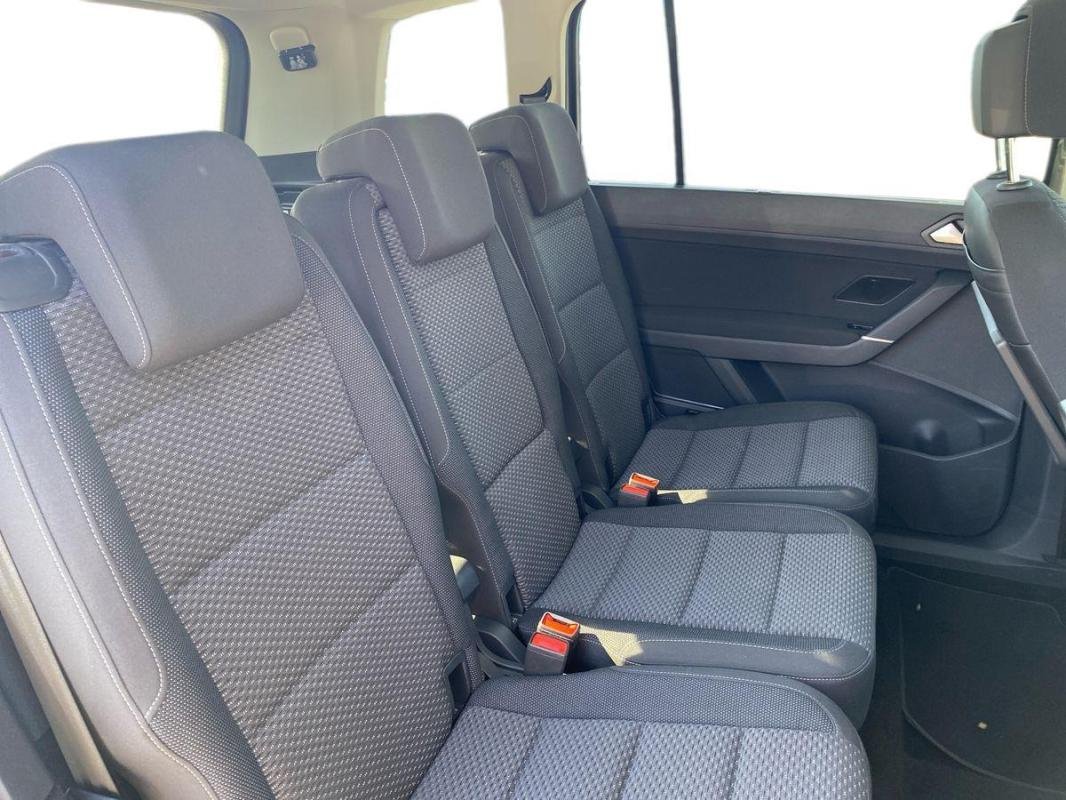 Volkswagen Touran - Photo 23