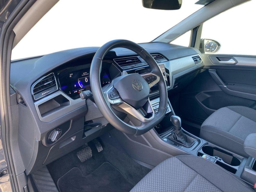 Volkswagen Touran - Photo 9