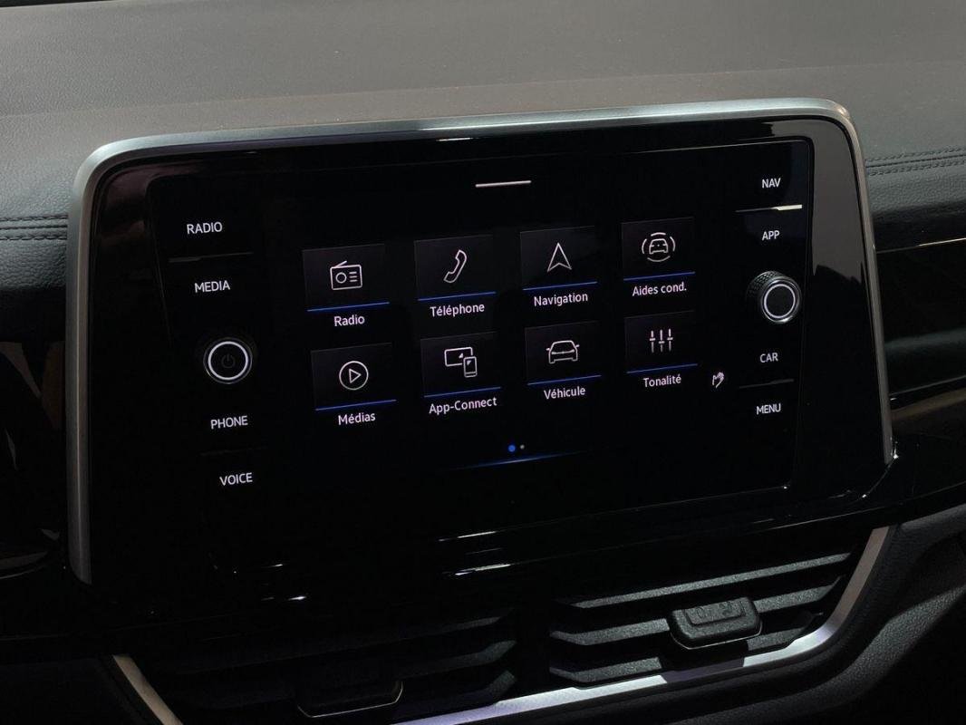 Volkswagen T-Roc - Photo 16