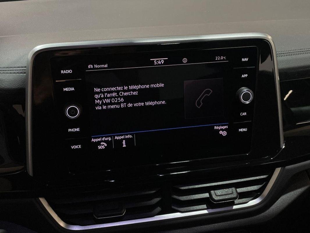 Volkswagen T-Roc - Photo 17