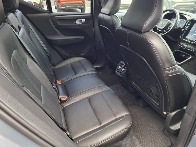 Volvo XC40 - Photo 12