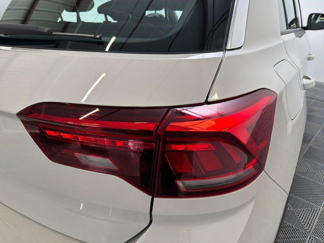 Volkswagen T-Roc - Photo 30