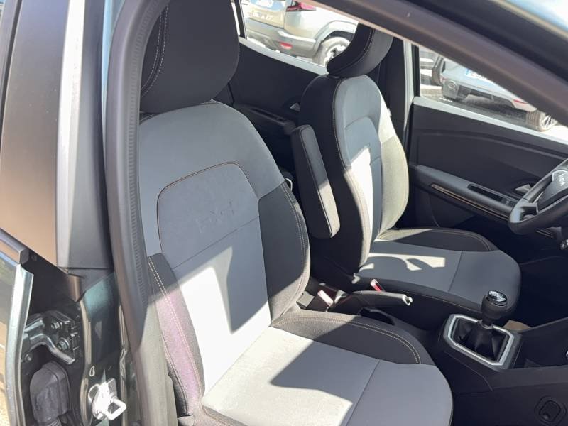 Dacia Sandero - Photo 12