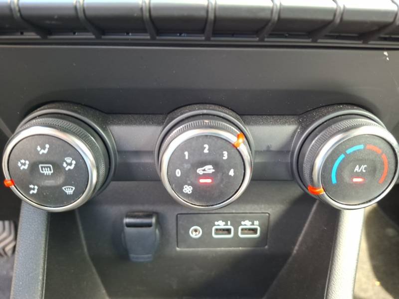 Renault Clio - Photo 16
