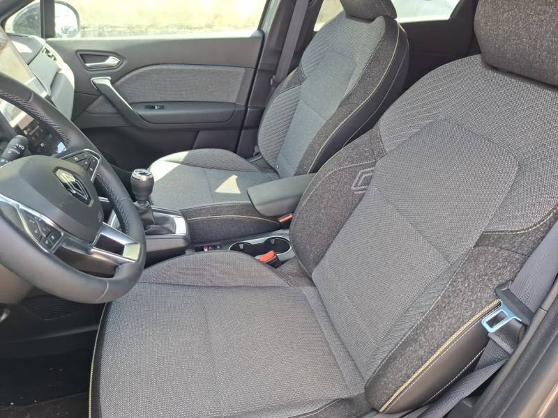Renault Captur - Photo 10