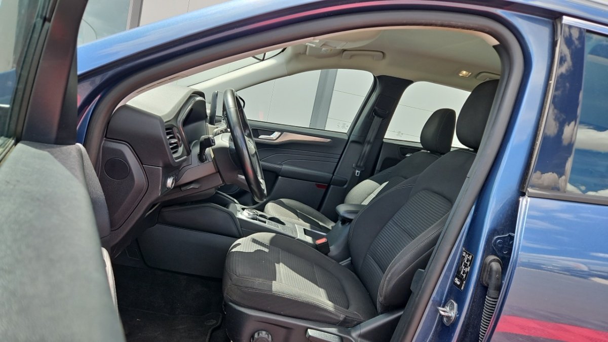 Ford Kuga - Photo 13